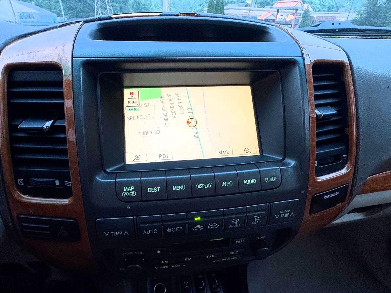 2003 LEXUS GX