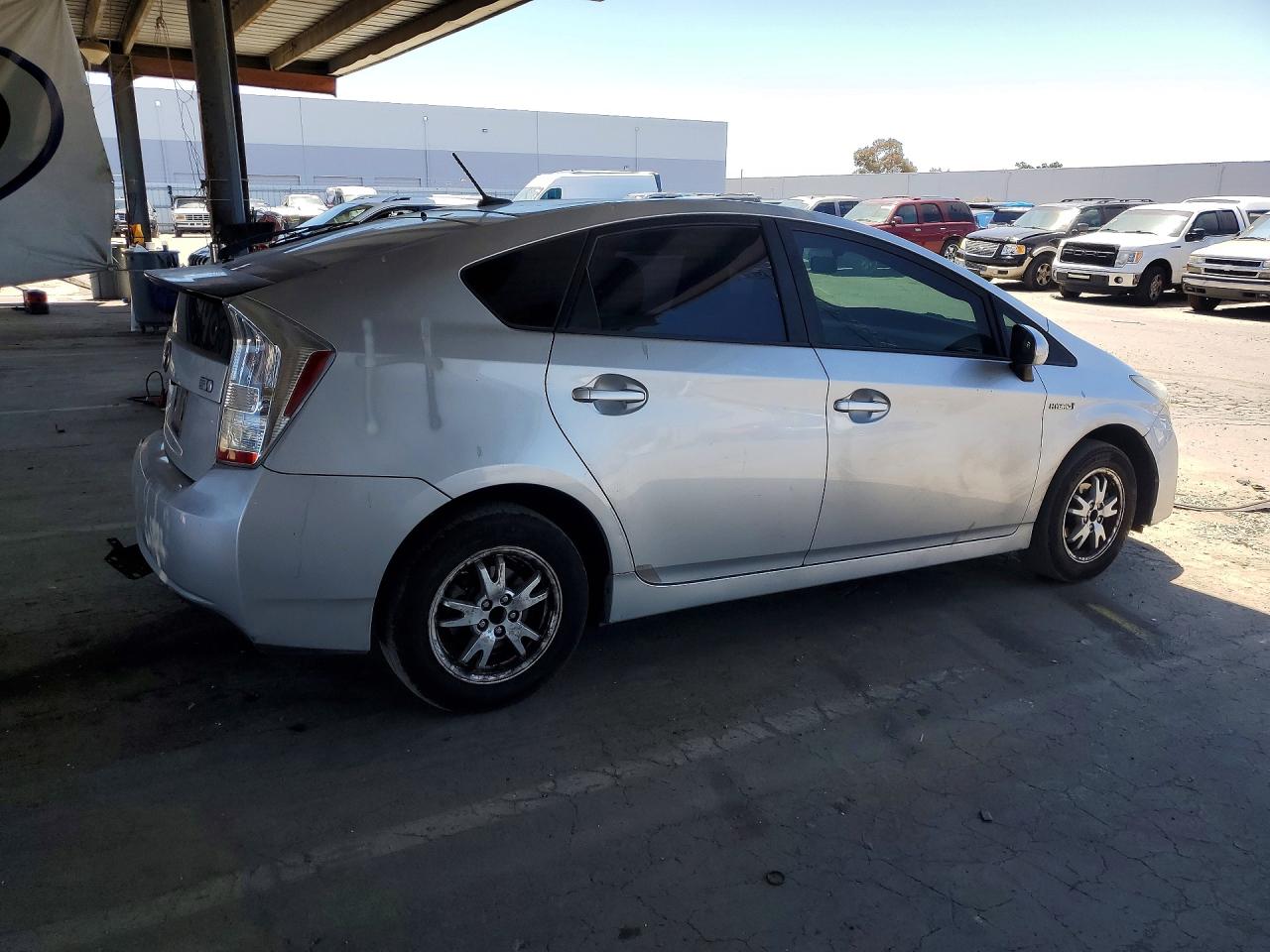 2010 TOYOTA PRIUS