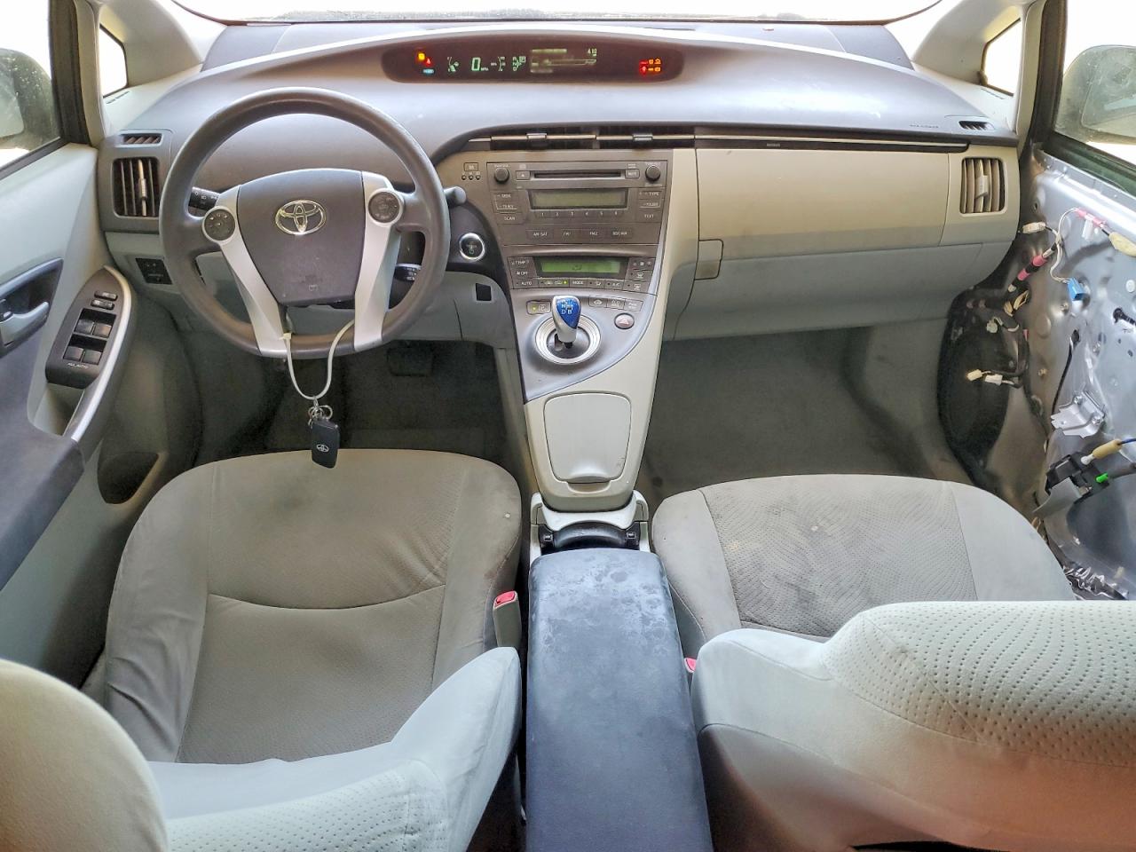 2010 TOYOTA PRIUS