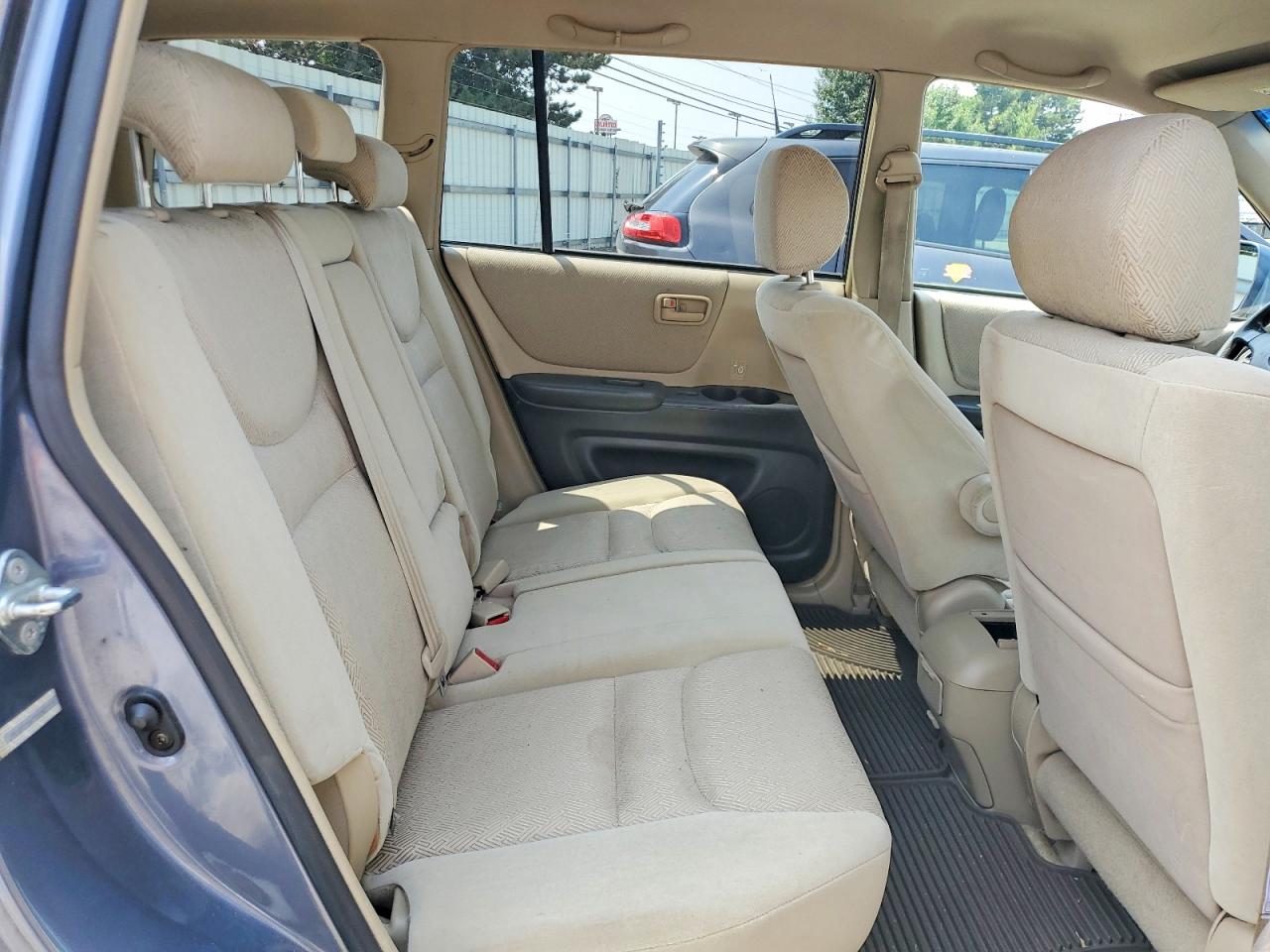 2003 TOYOTA HIGHLANDER