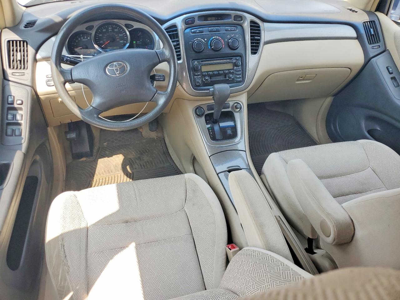2003 TOYOTA HIGHLANDER