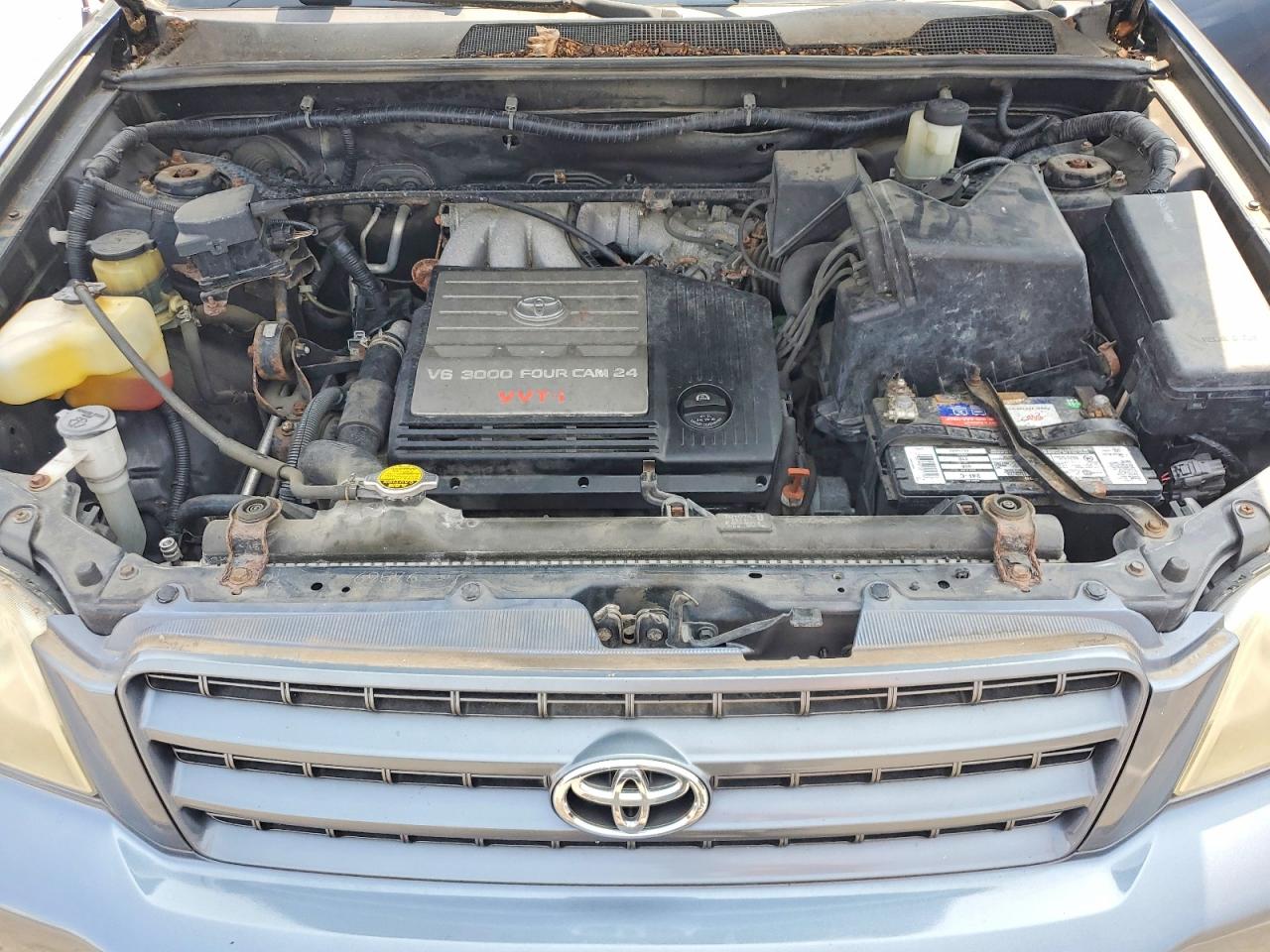 2003 TOYOTA HIGHLANDER