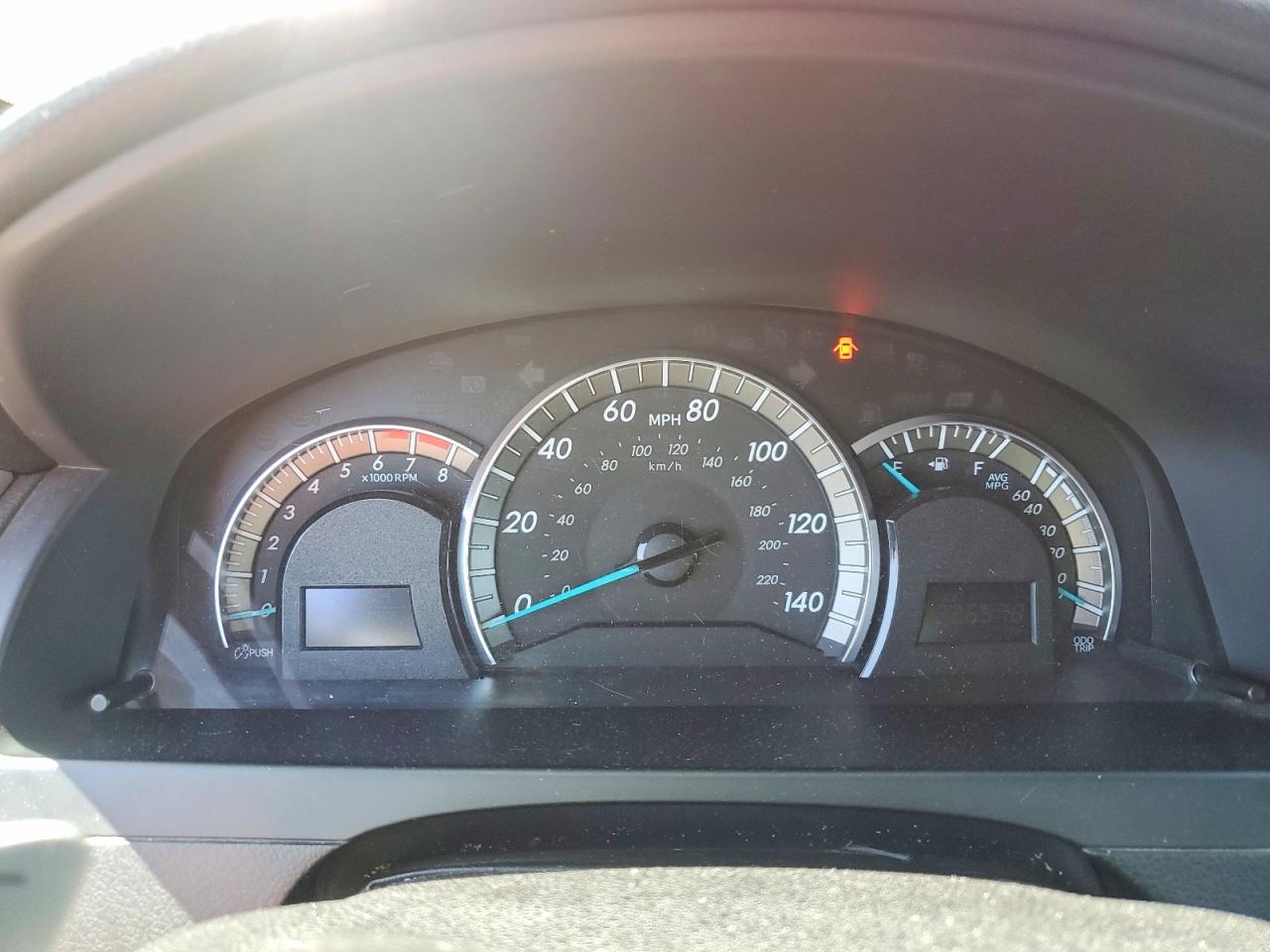 2014 TOYOTA CAMRY