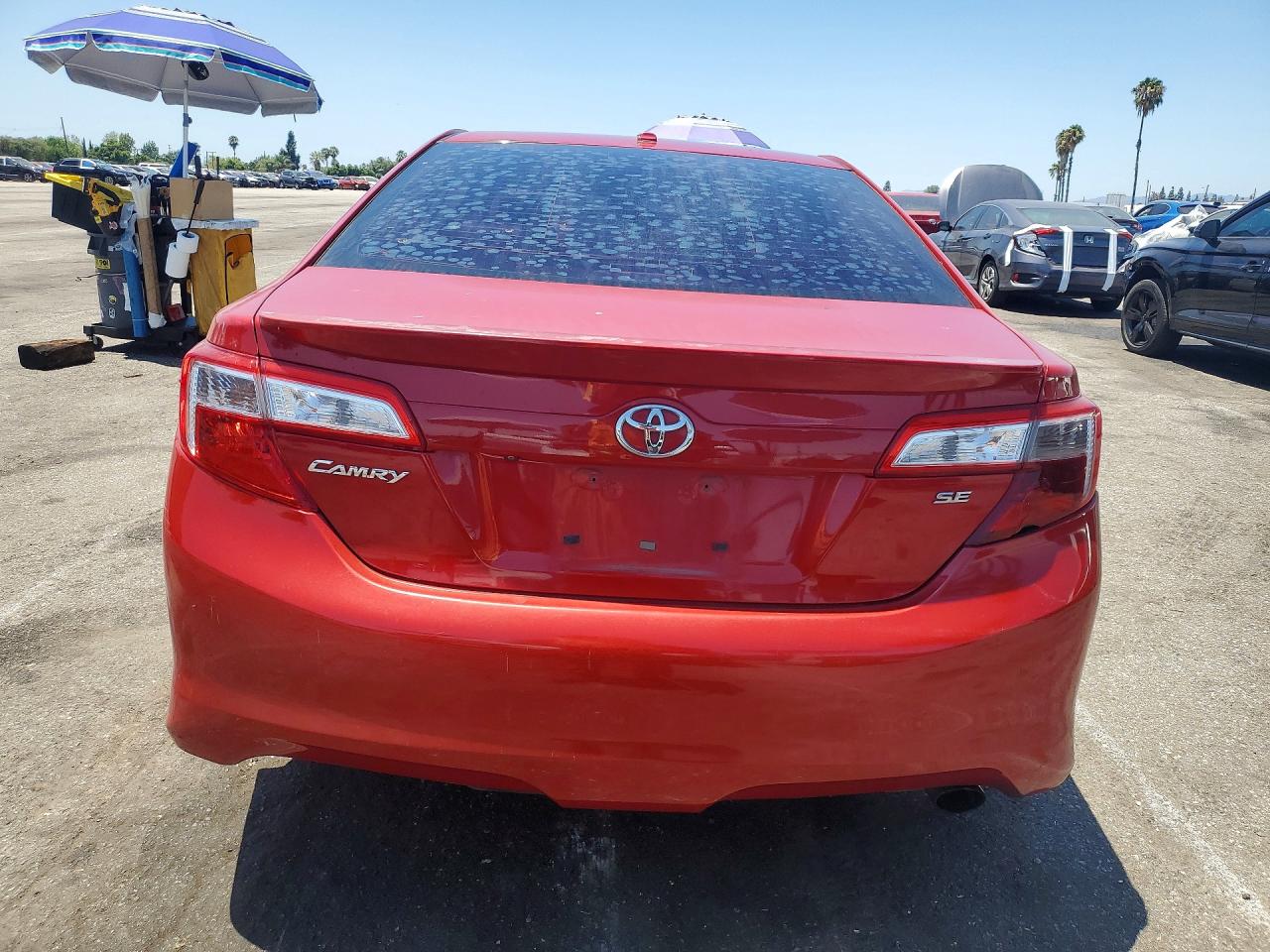 2014 TOYOTA CAMRY