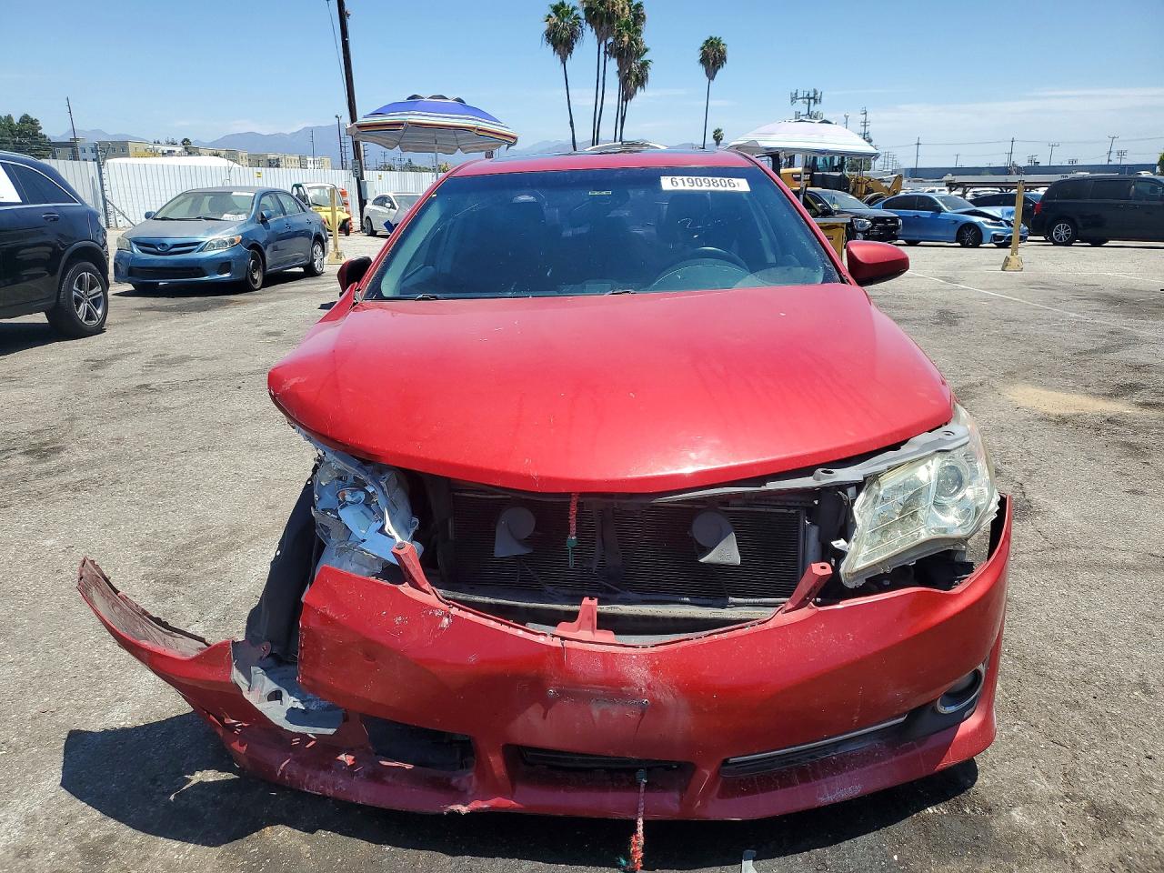 2014 TOYOTA CAMRY