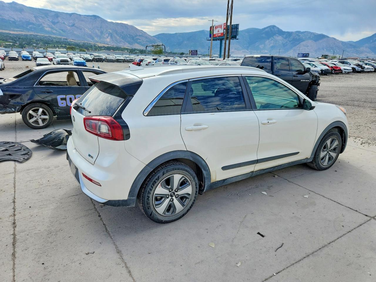 2019 KIA NIRO