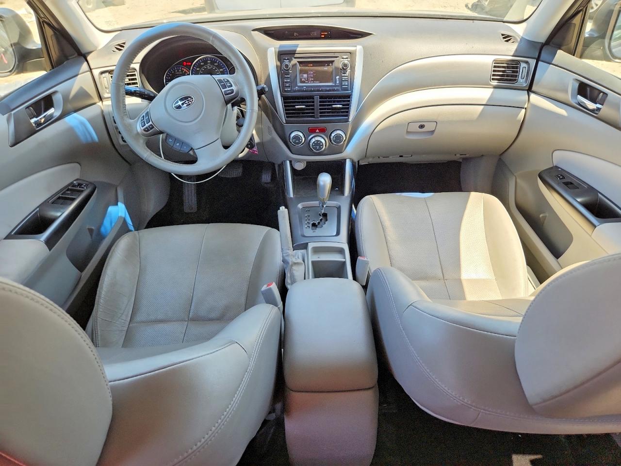 2011 SUBARU FORESTER