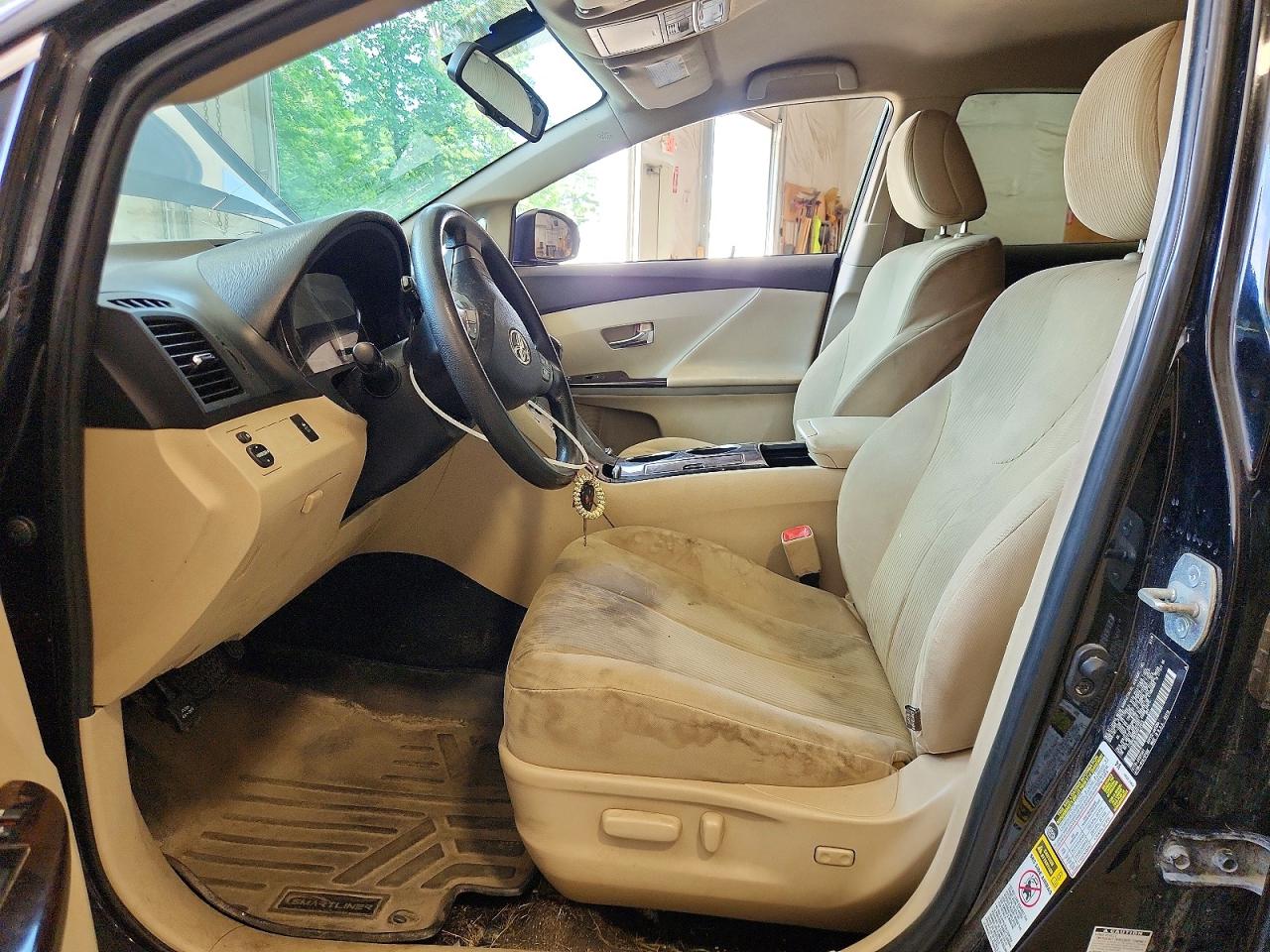 2010 TOYOTA VENZA