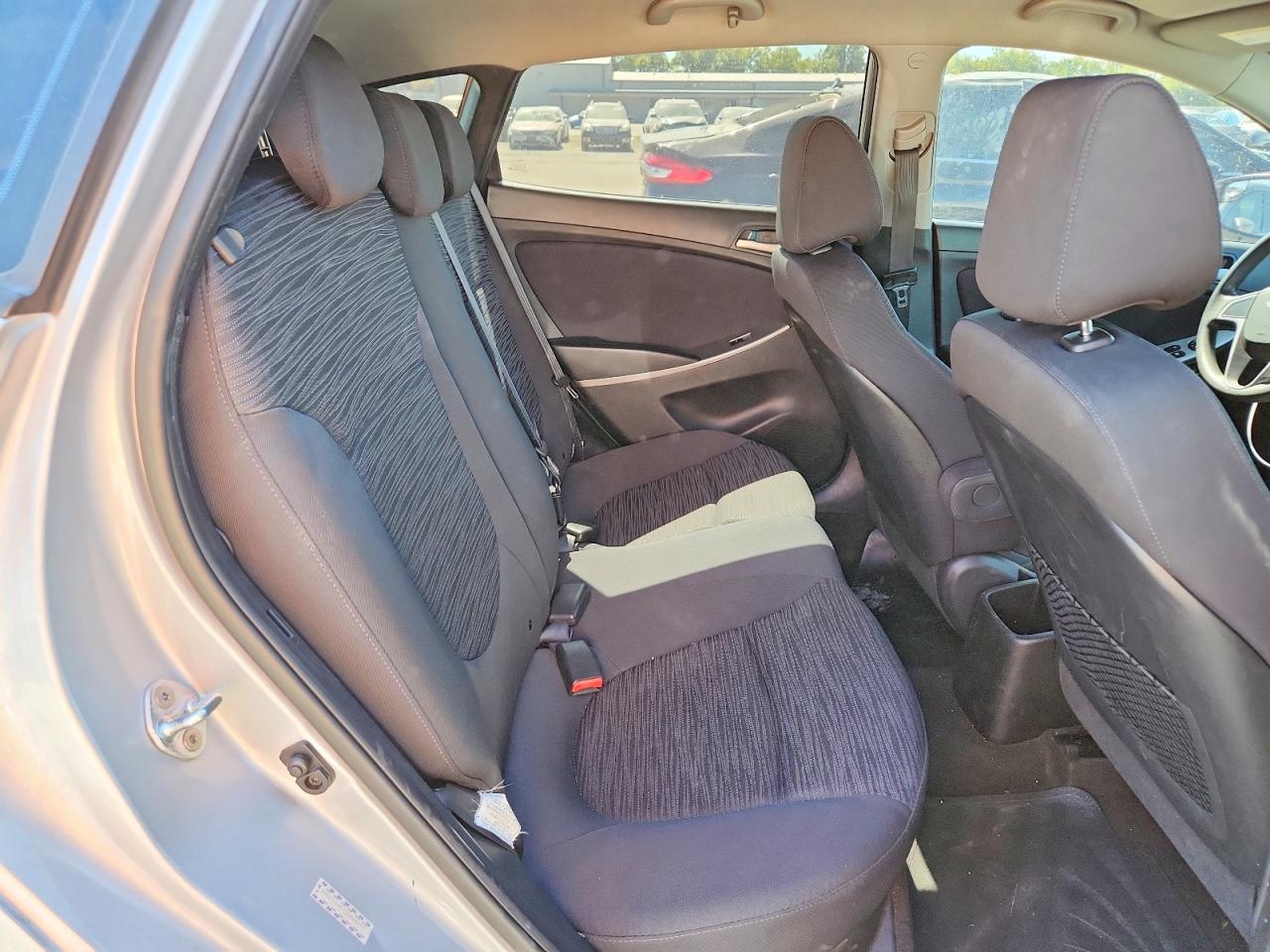 2016 HYUNDAI ACCENT