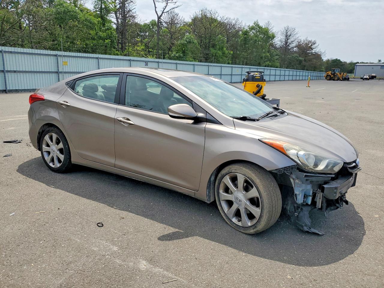 2012 HYUNDAI ELANTRA