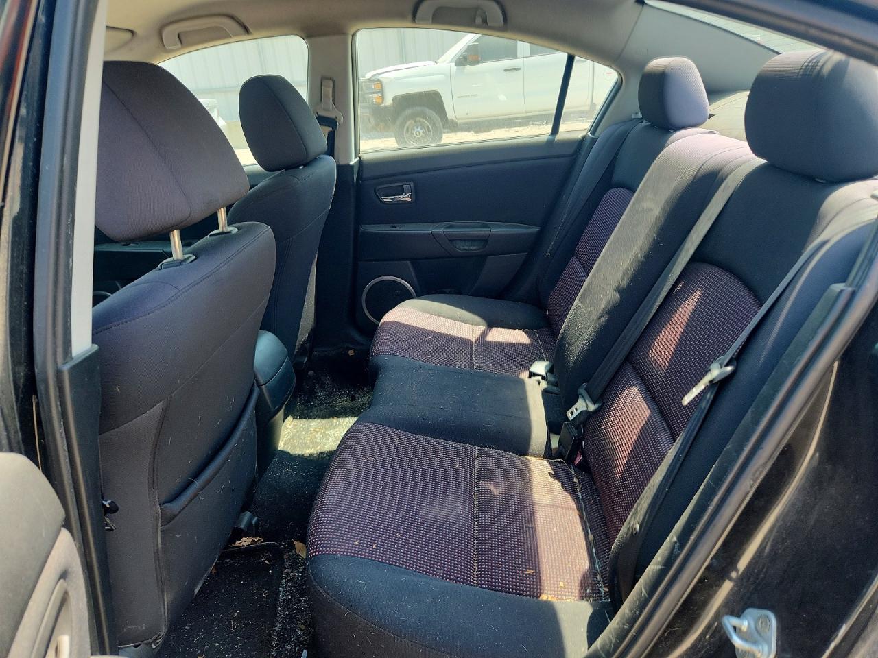 2005 MAZDA MAZDA3