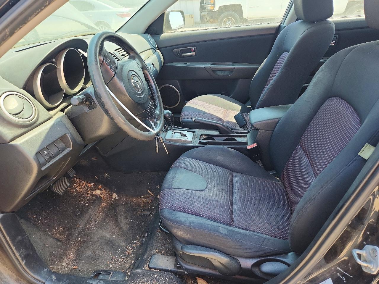 2005 MAZDA MAZDA3