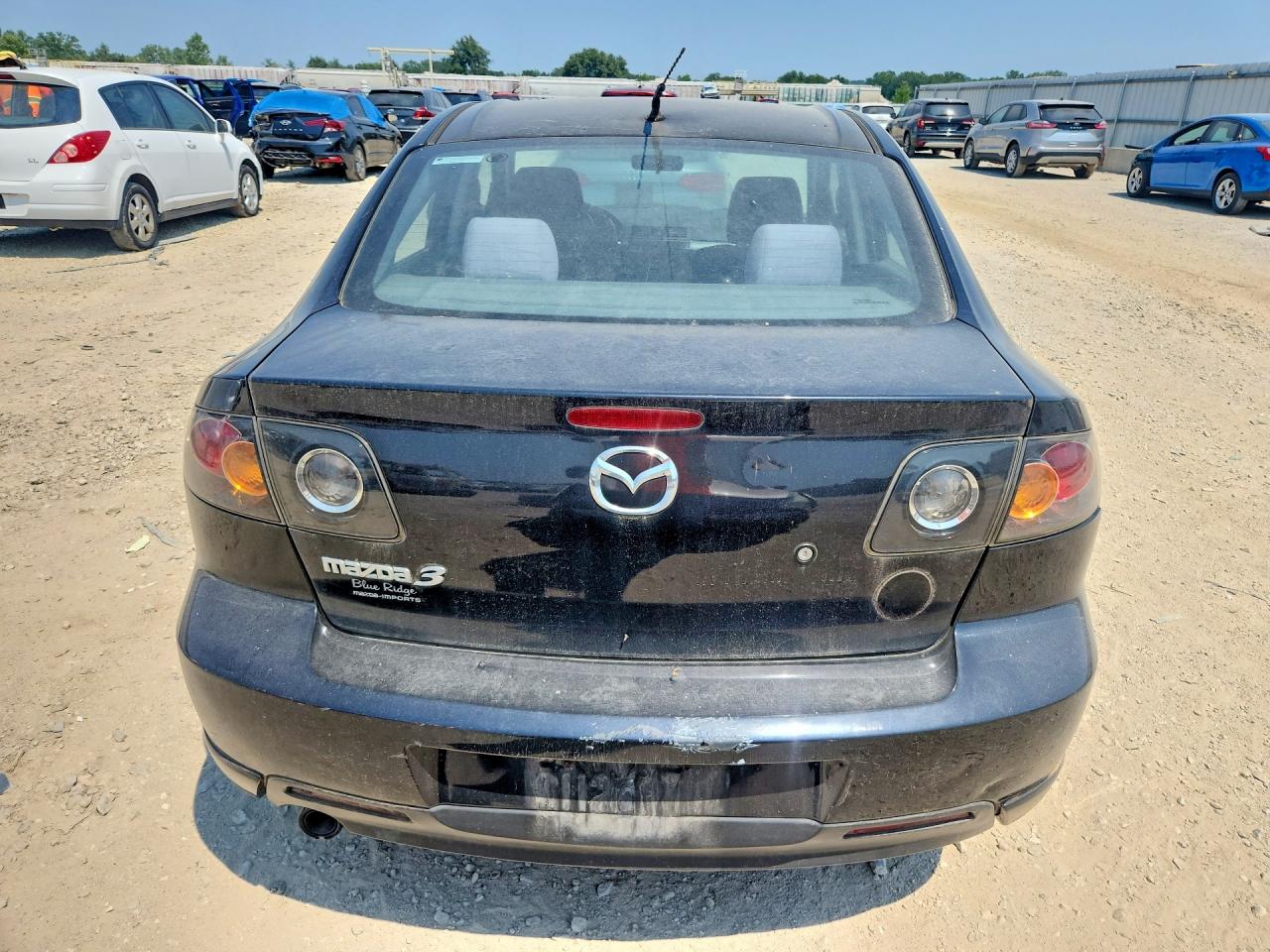 2005 MAZDA MAZDA3