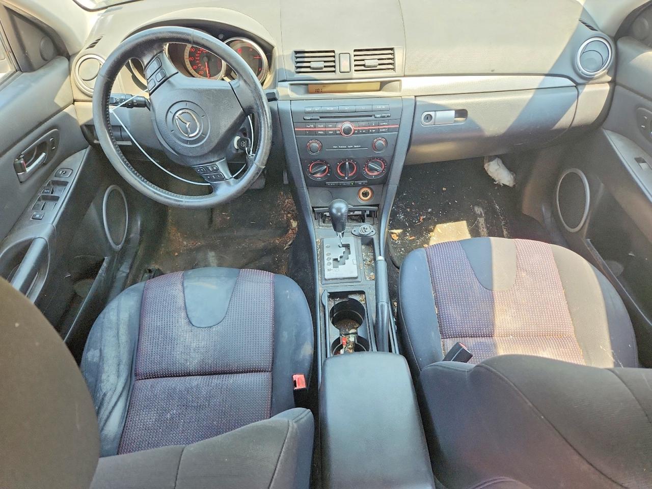 2005 MAZDA MAZDA3