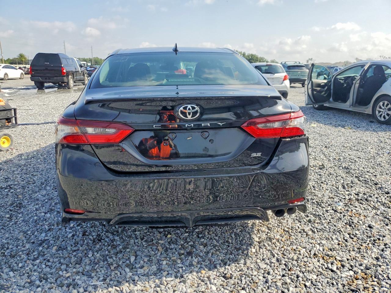 2021 TOYOTA CAMRY