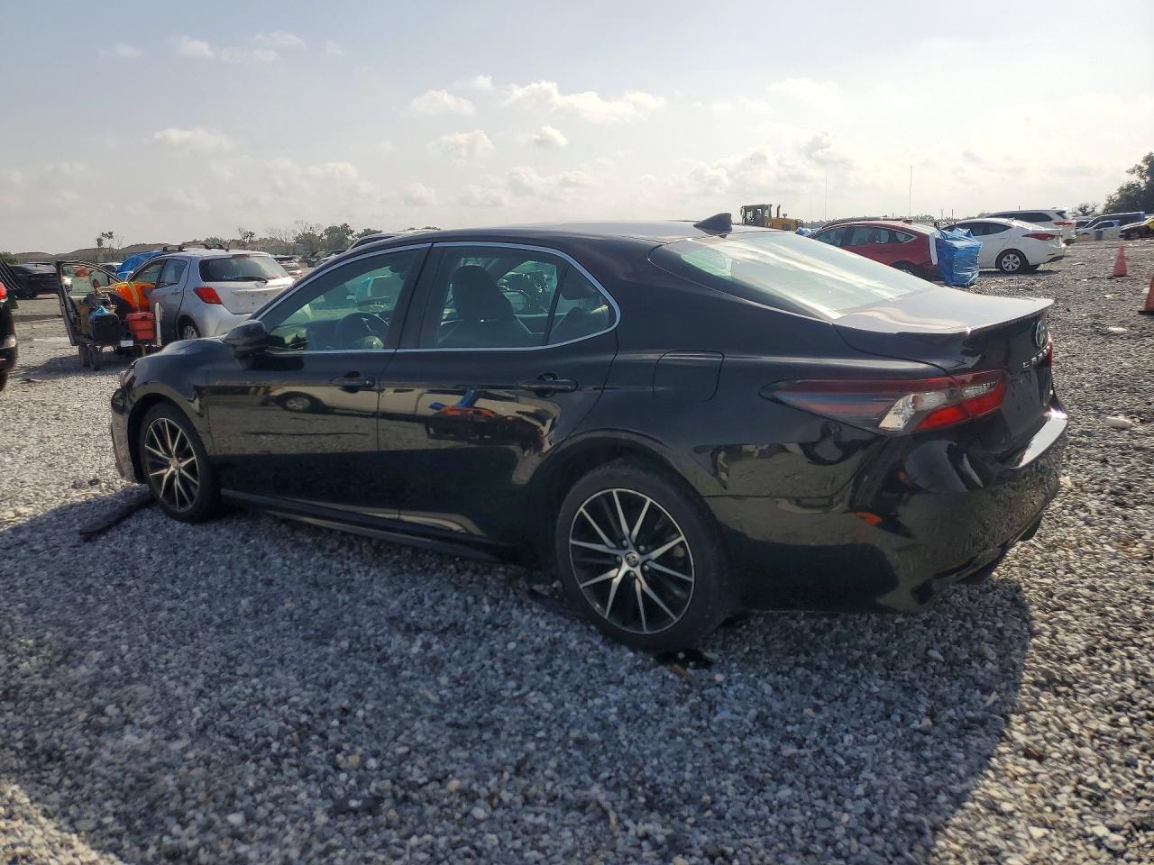 2021 TOYOTA CAMRY