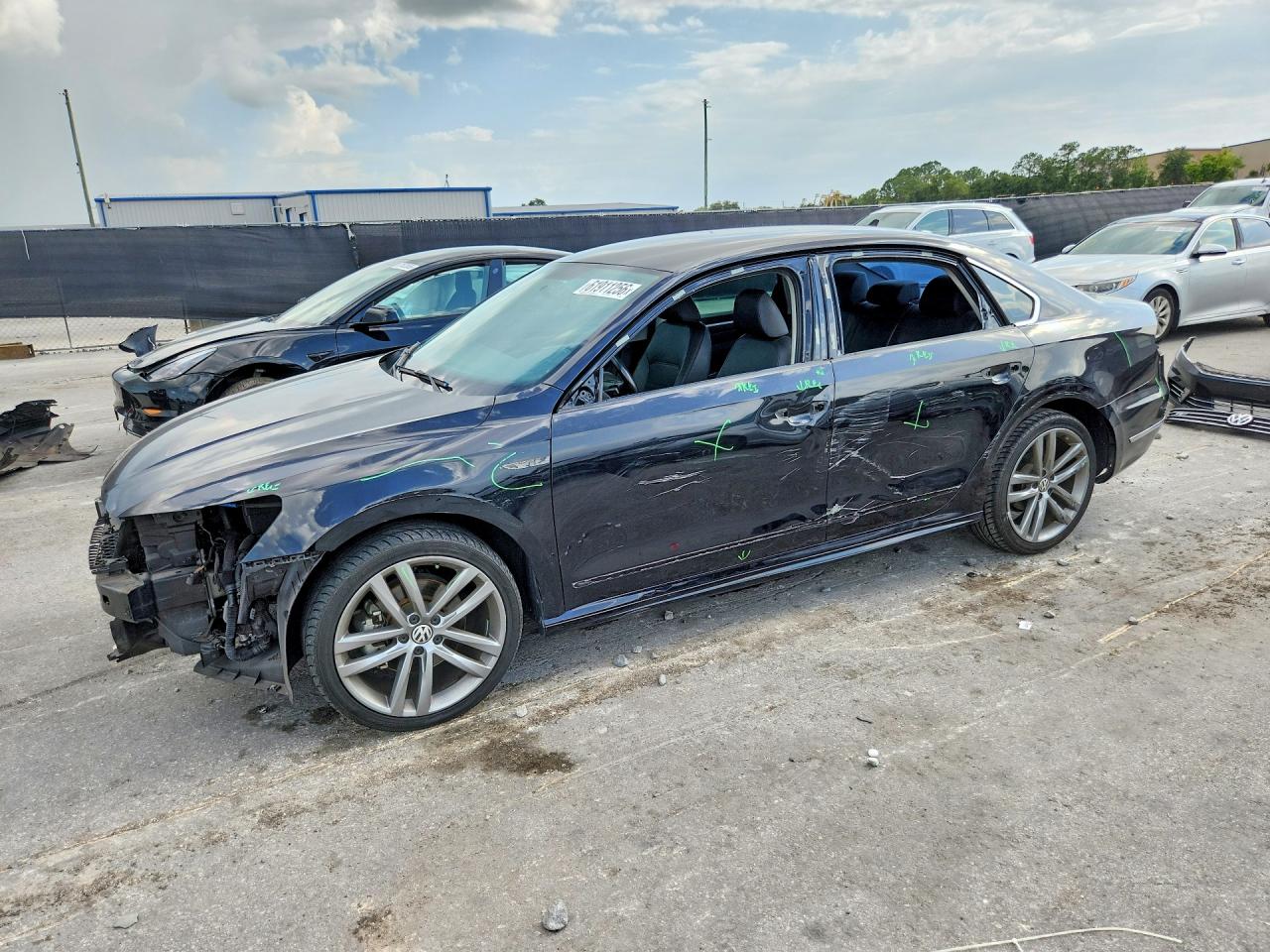 2017 VOLKSWAGEN PASSAT