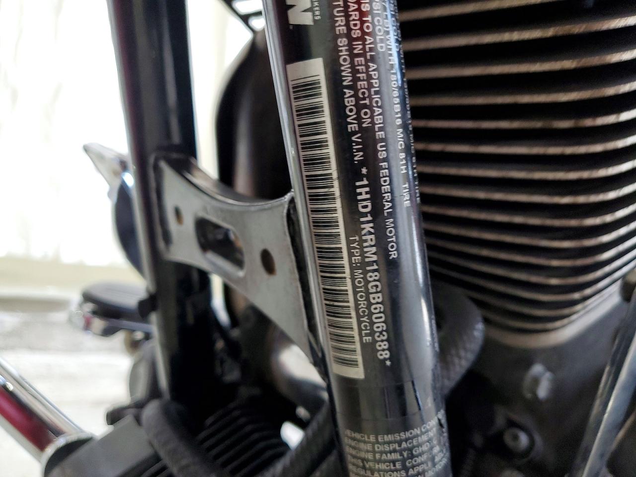 2016 HARLEY-DAVIDSON FL