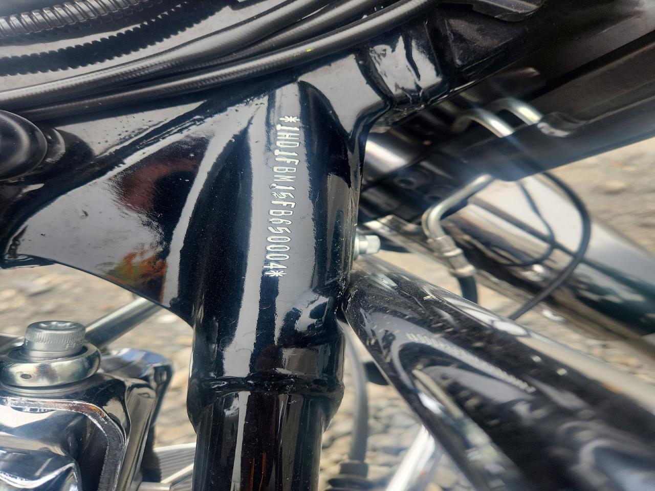 2015 HARLEY-DAVIDSON FL