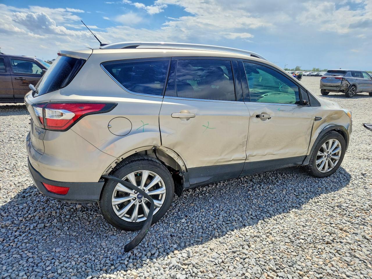 2017 FORD ESCAPE