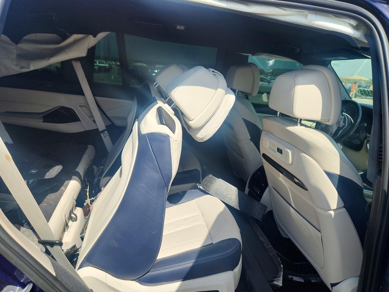 2020 BMW X7