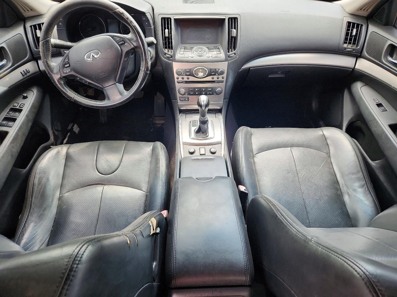 2013 INFINITI G37