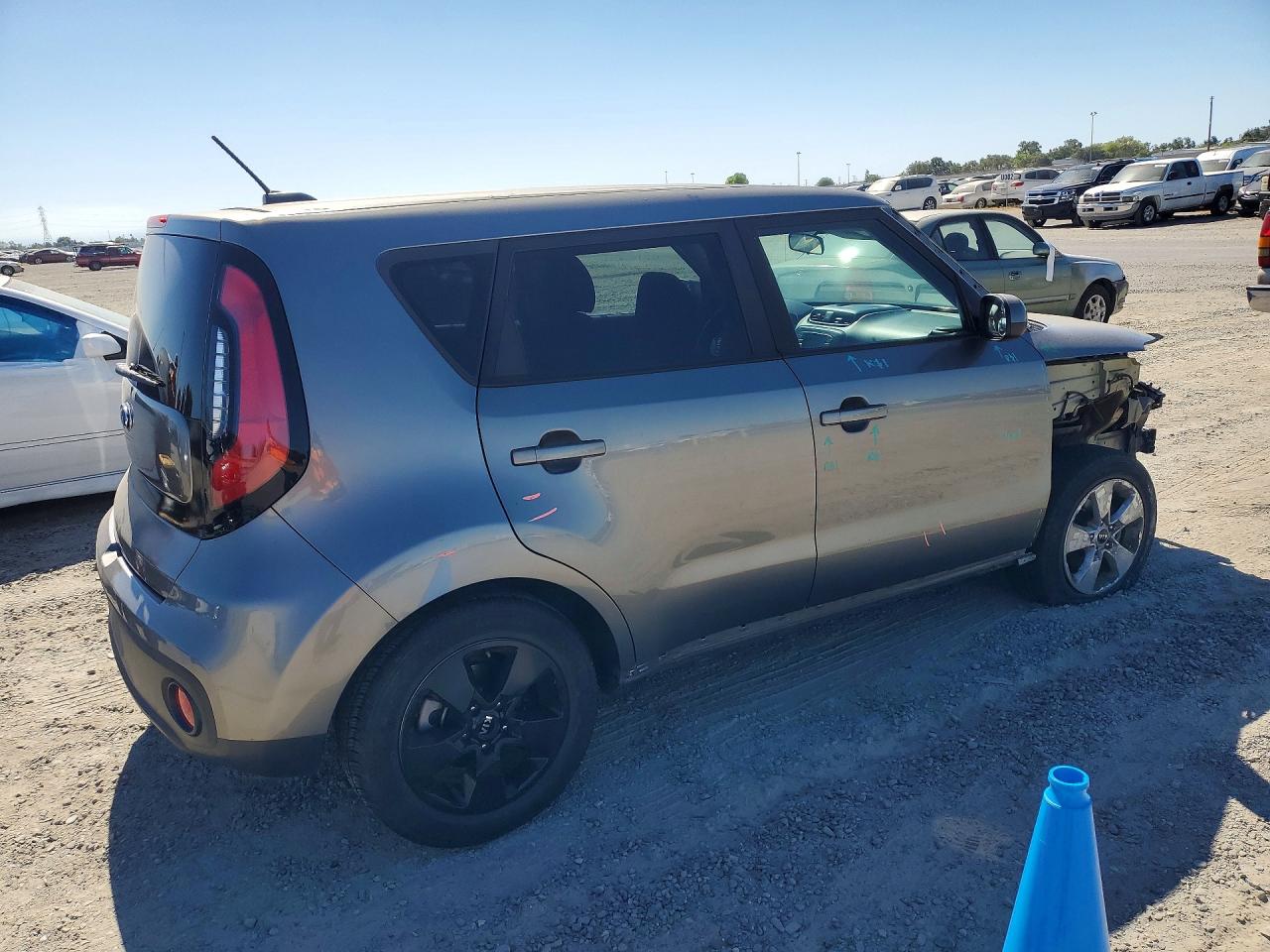 2018 KIA SOUL
