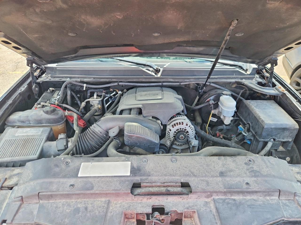 2010 CHEVROLET SUBURBAN