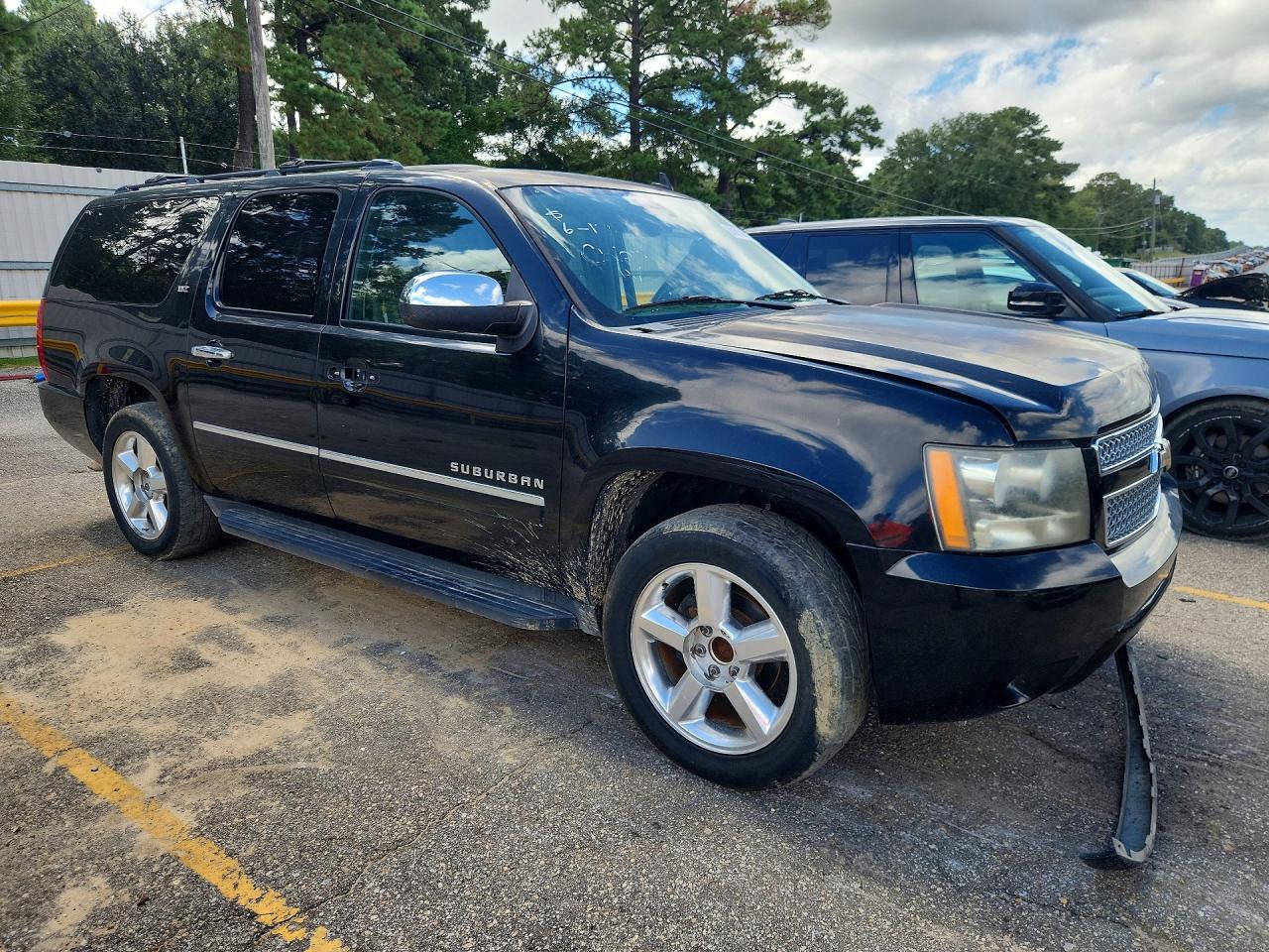 2010 CHEVROLET SUBURBAN