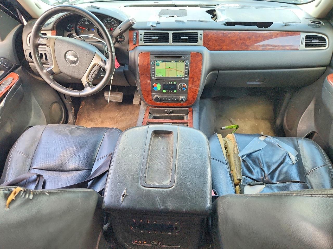 2010 CHEVROLET SUBURBAN