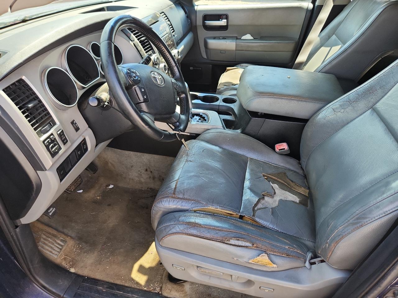 2008 TOYOTA SEQUOIA