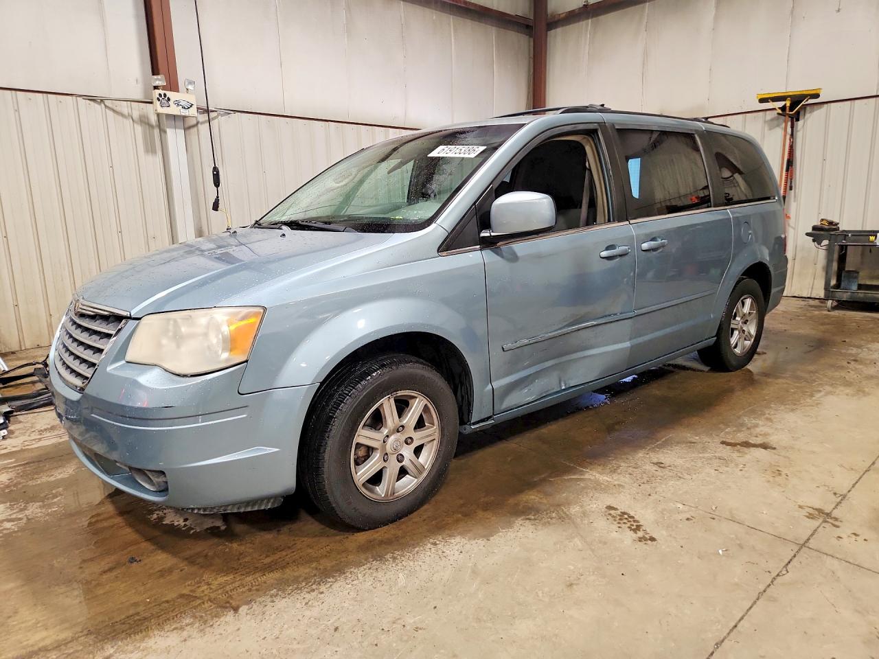 2008 CHRYSLER MINIVAN