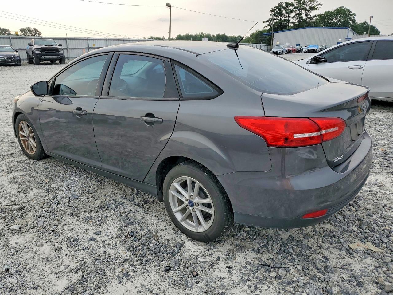 2017 FORD FOCUS