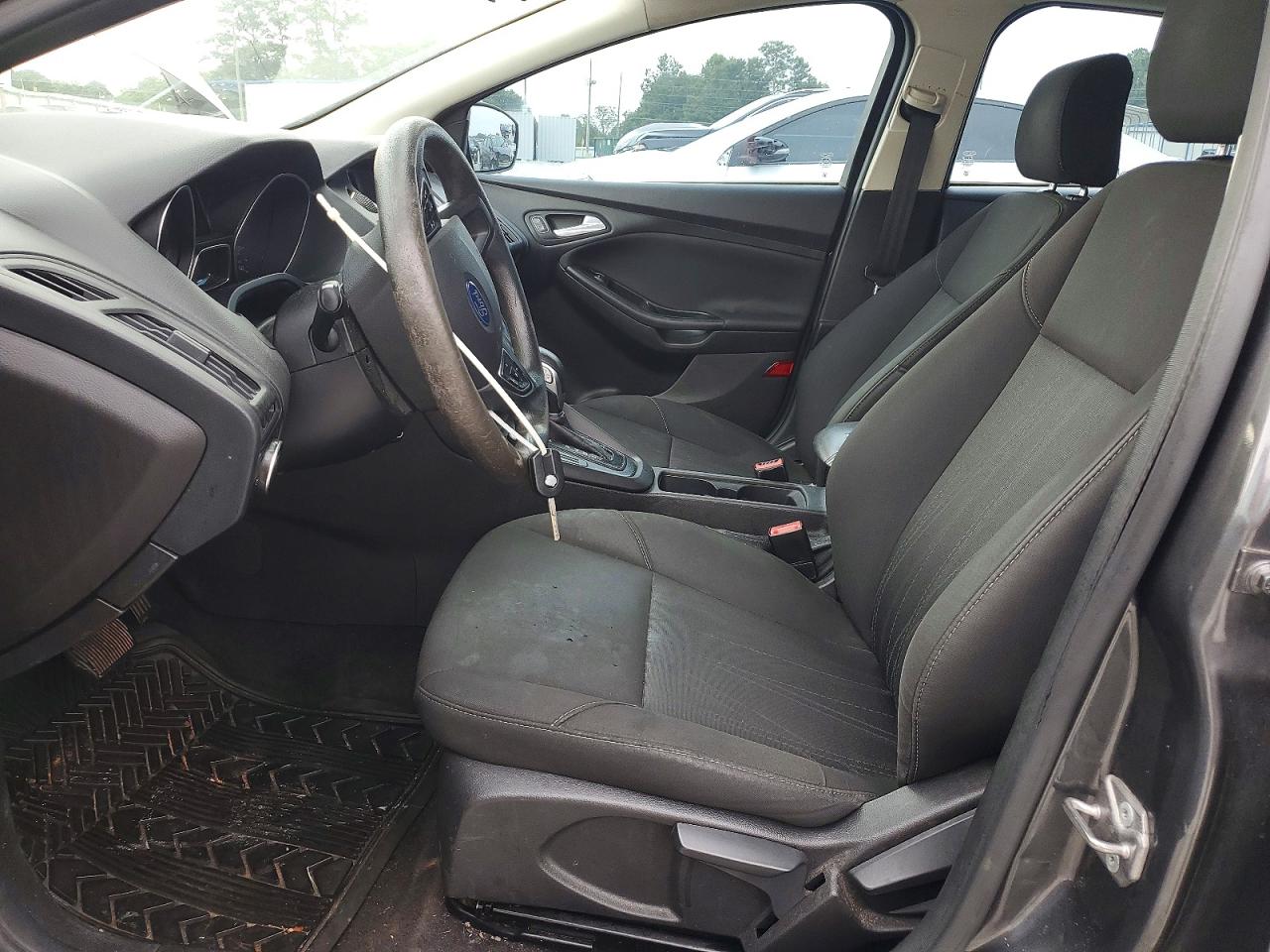 2017 FORD FOCUS