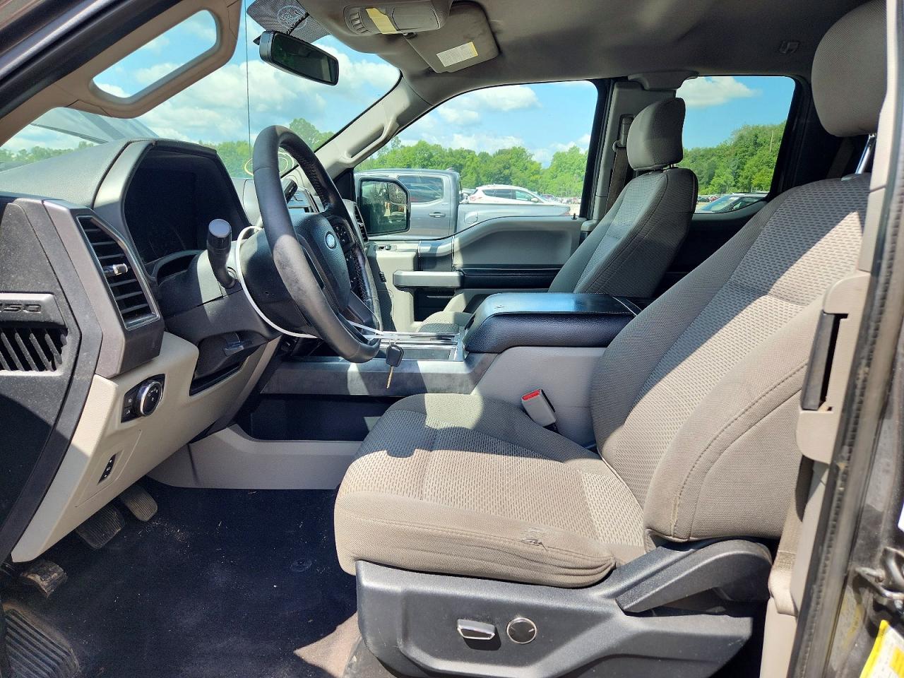 2017 FORD F150