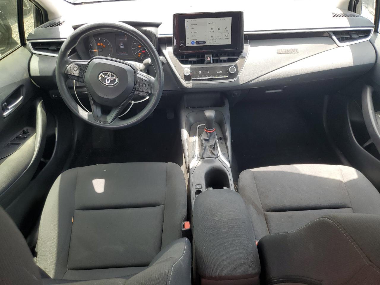 2024 TOYOTA COROLLA