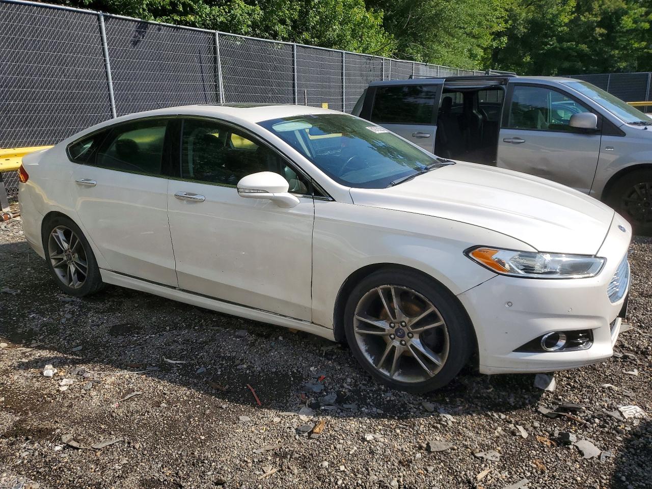 2013 FORD FUSION