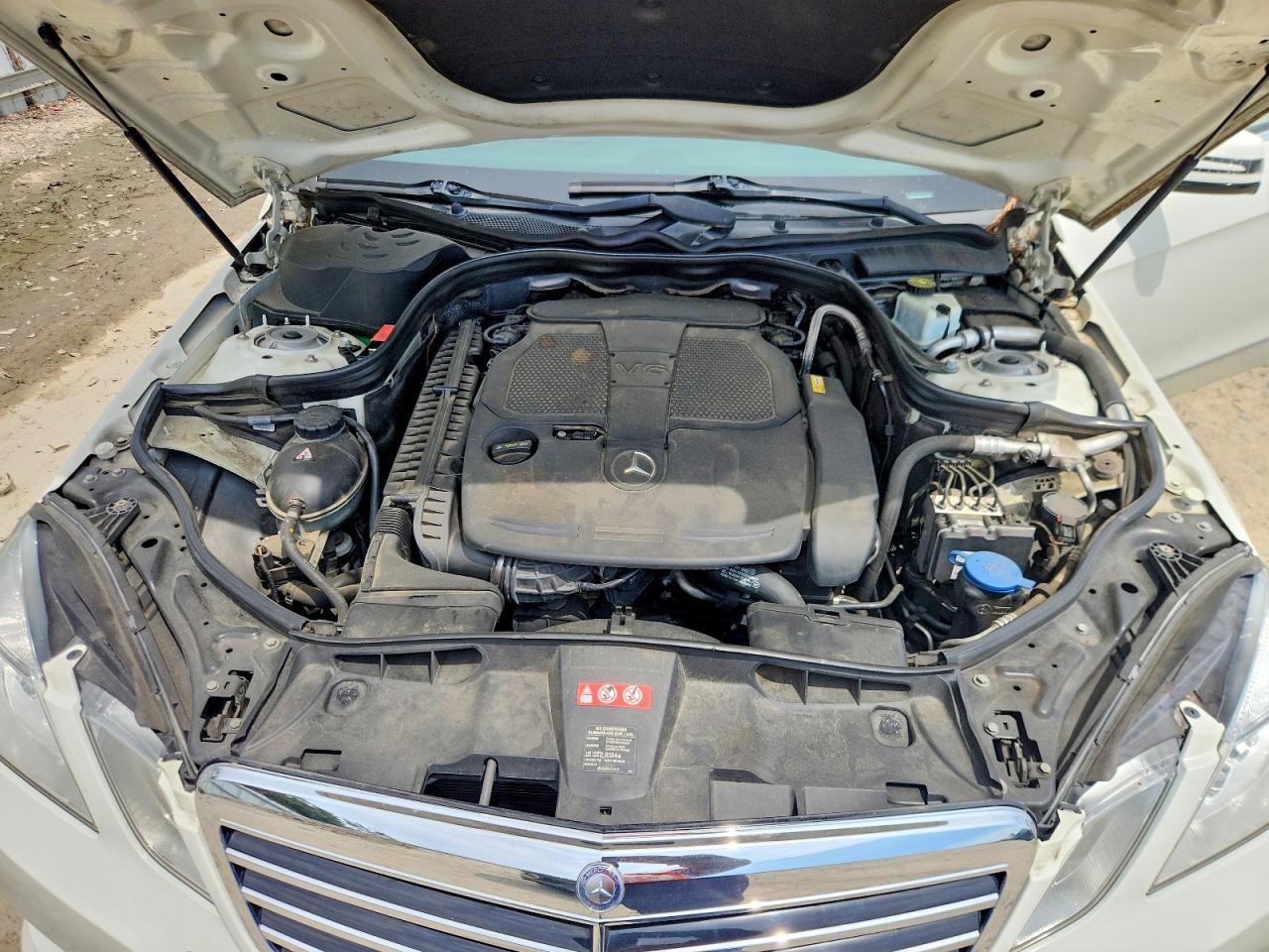 2012 MERCEDES-BENZ E-CLASS