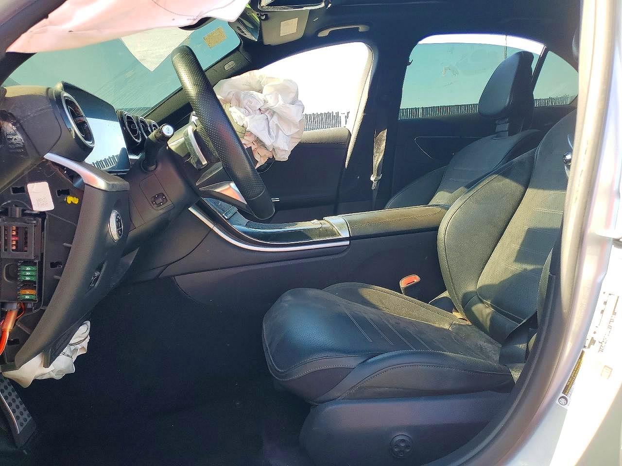 2023 MERCEDES-BENZ C-CLASS