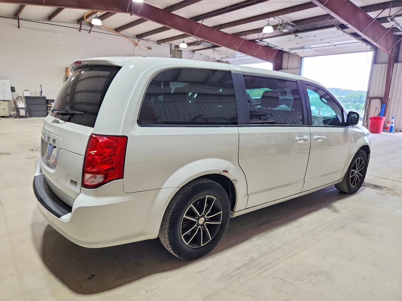 2018 DODGE CARAVAN