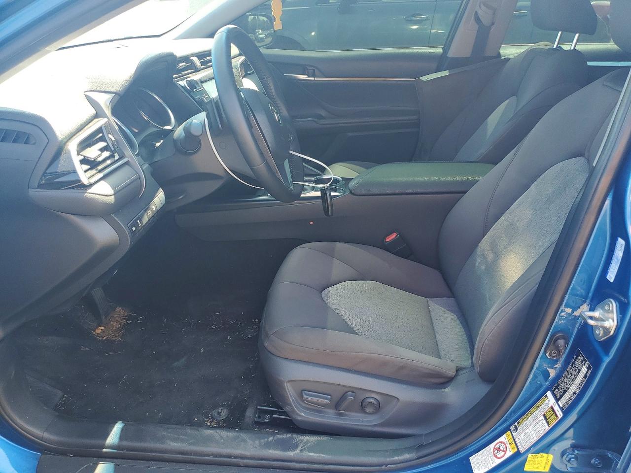2018 TOYOTA CAMRY