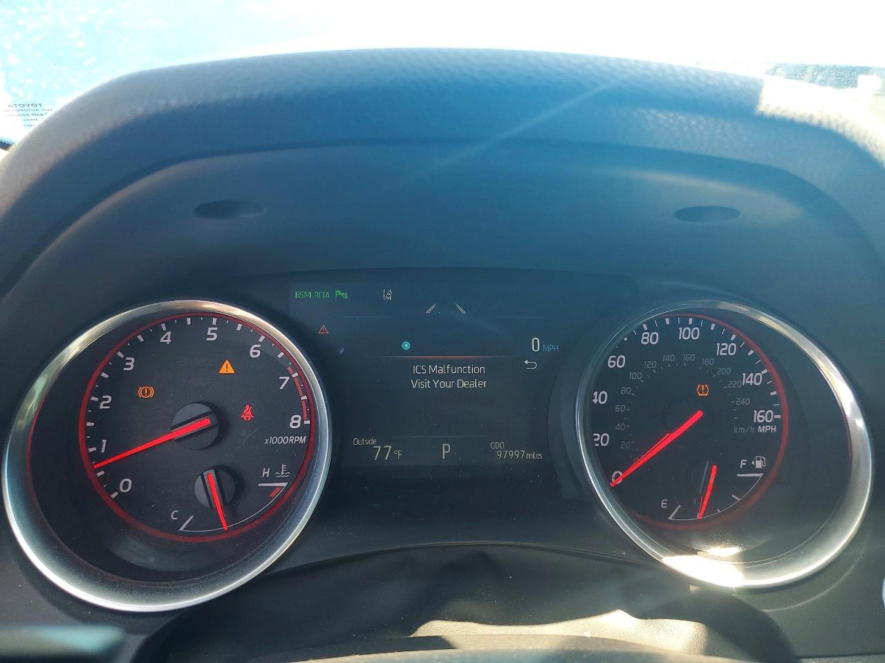 2018 TOYOTA CAMRY