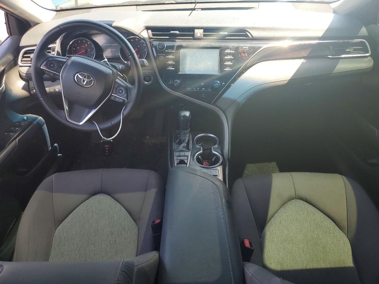 2018 TOYOTA CAMRY
