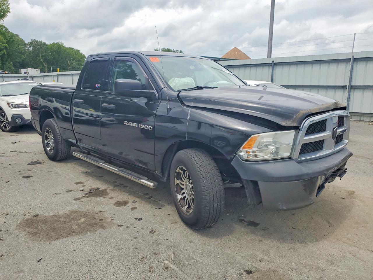 2011 DODGE RAM 1500