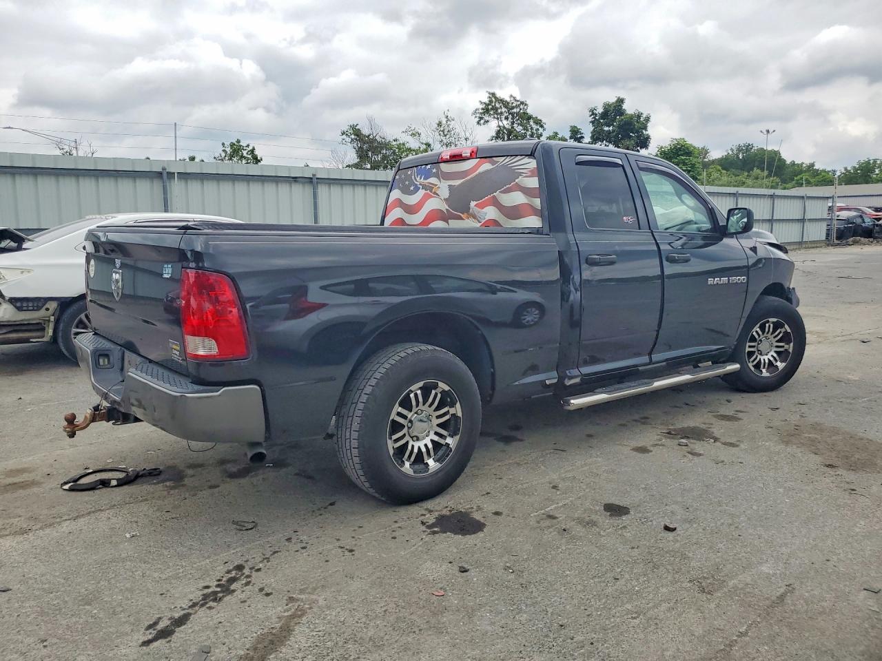 2011 DODGE RAM 1500