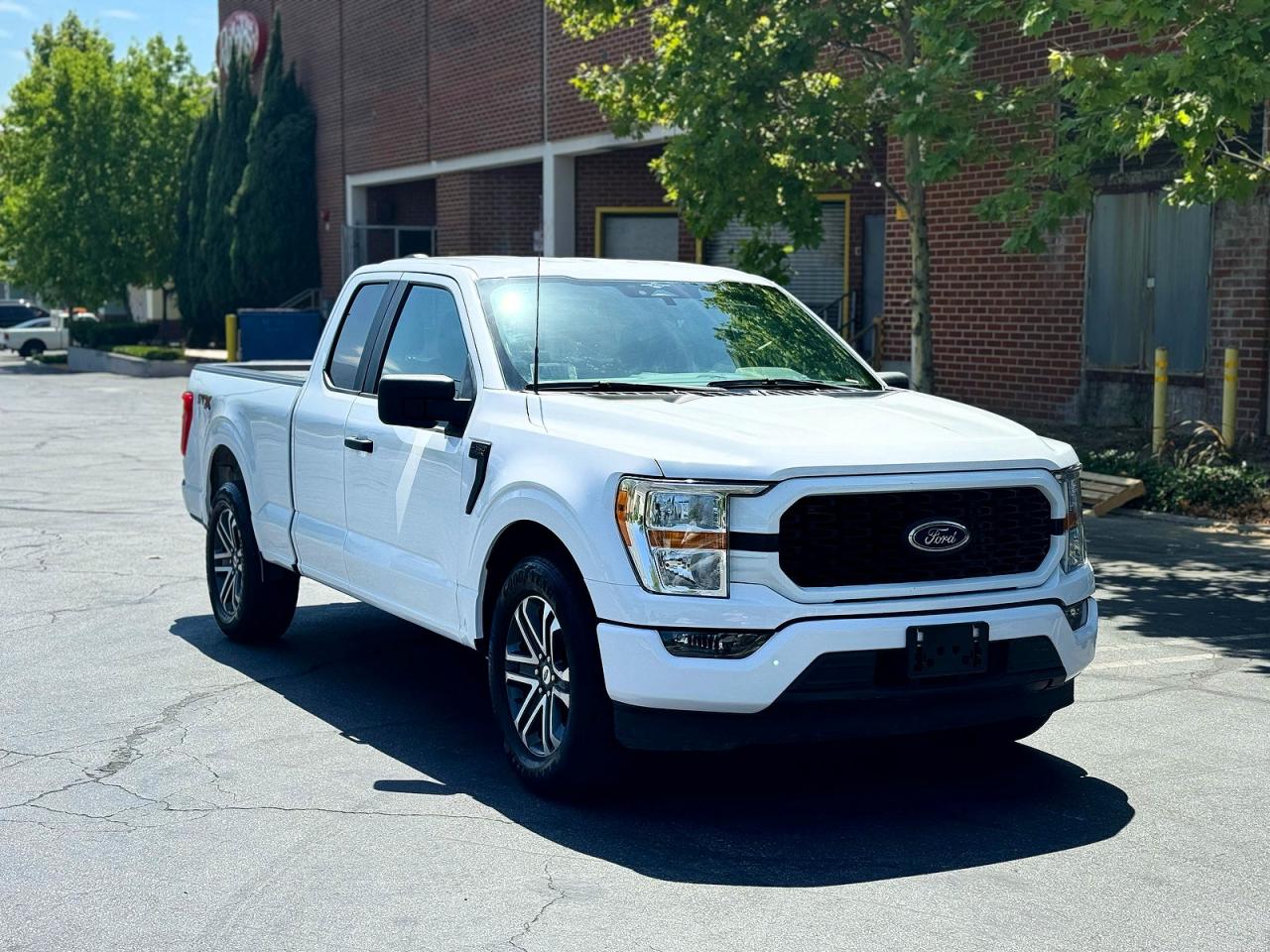 2023 FORD F150