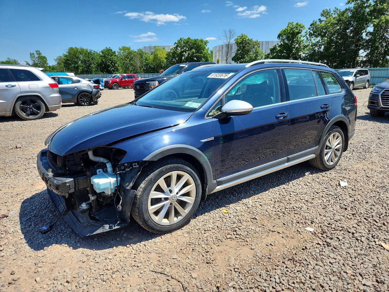 2017 VOLKSWAGEN GOLF