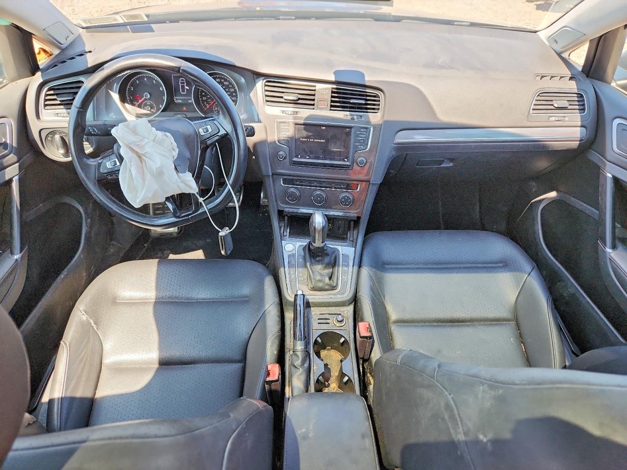 2017 VOLKSWAGEN GOLF