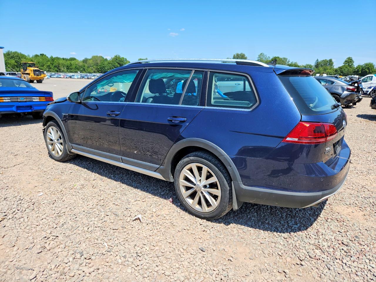 2017 VOLKSWAGEN GOLF
