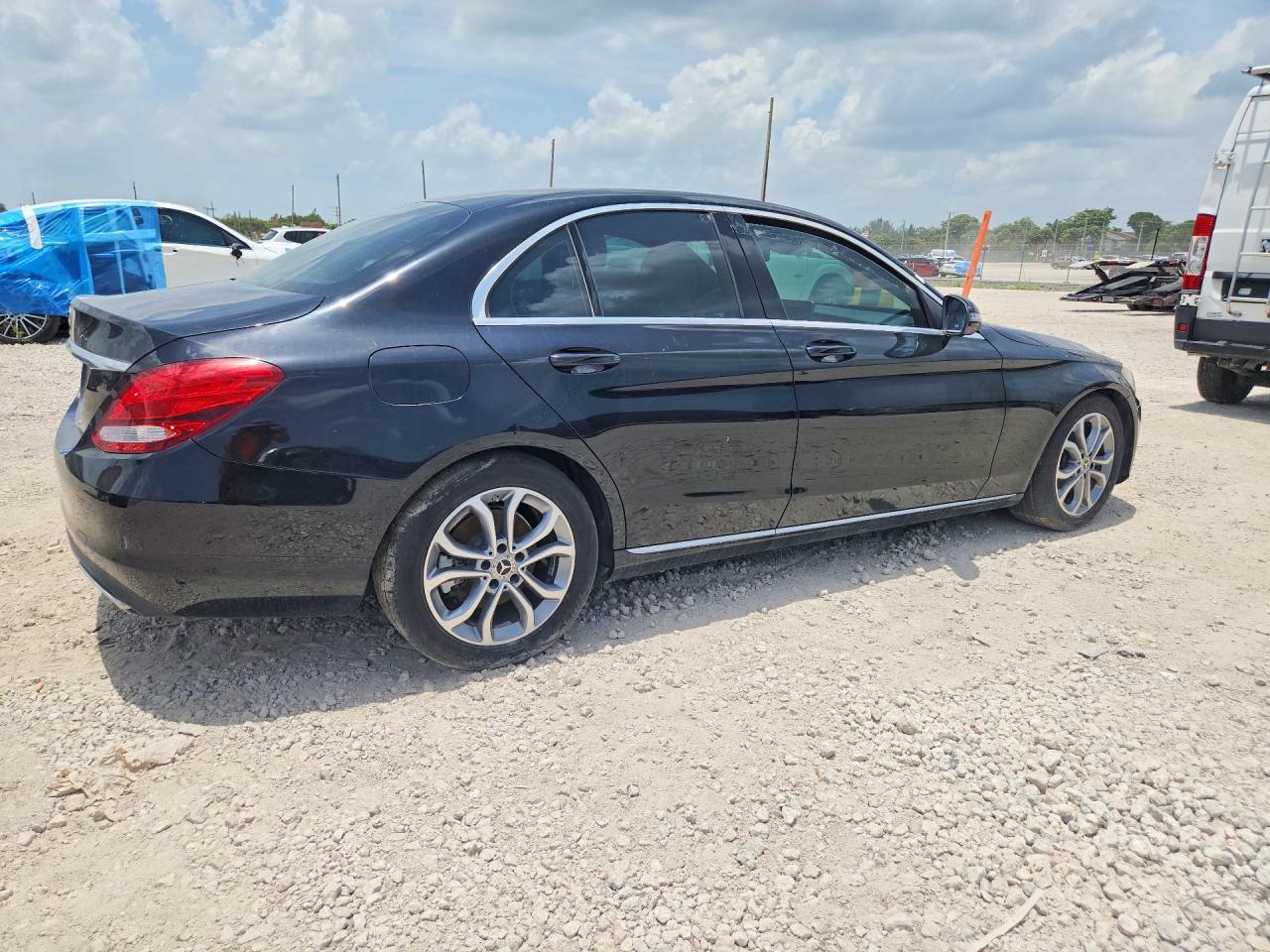 2018 MERCEDES-BENZ C-CLASS